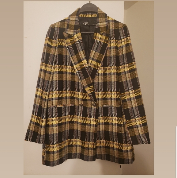 Zara Jackets & Blazers - W19 ZARA blazer Zara Jackets & Blazers - W19 ZARA blazer